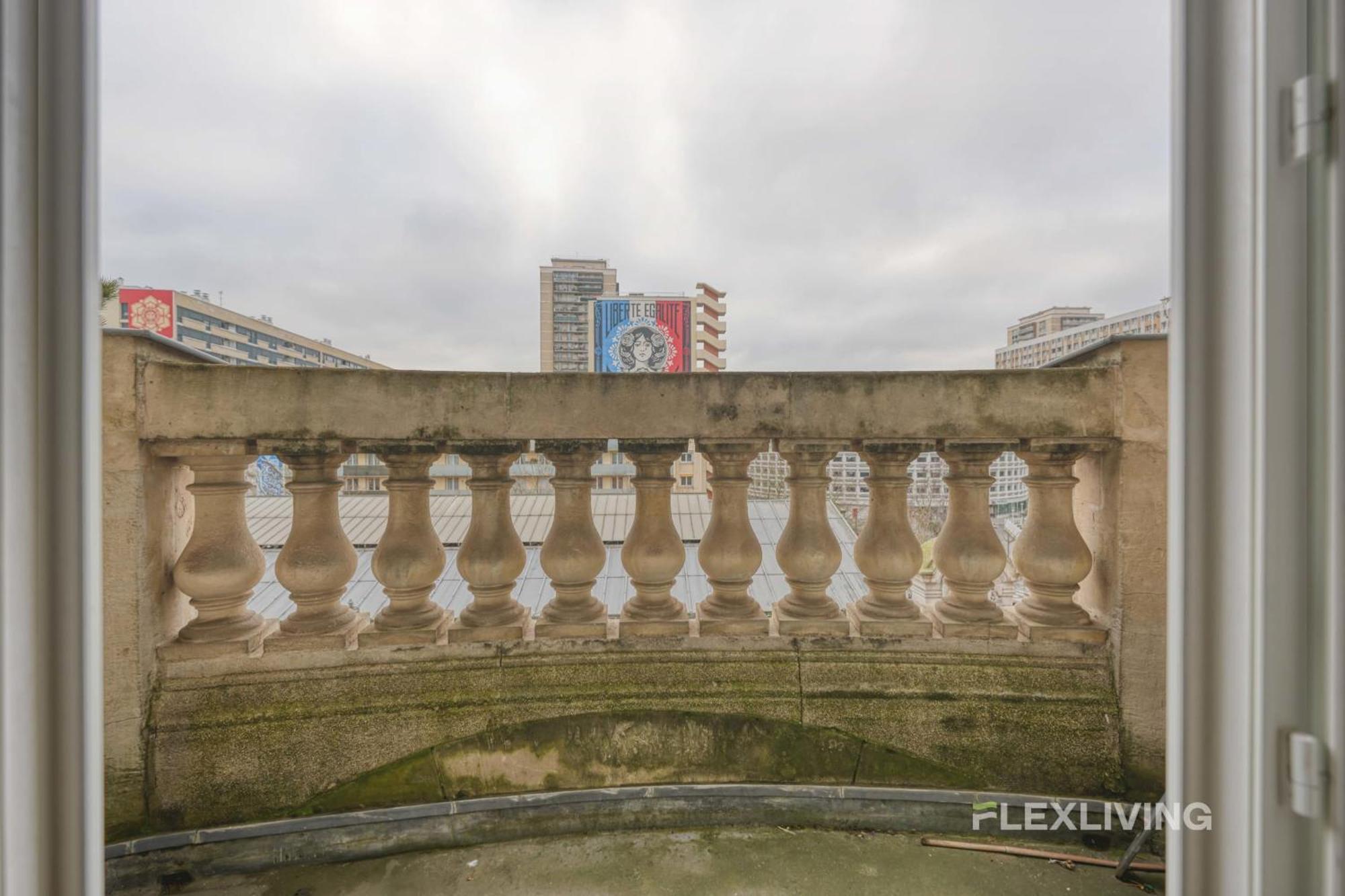 Flexliving - Whole House - Vincent Auriol Parijs